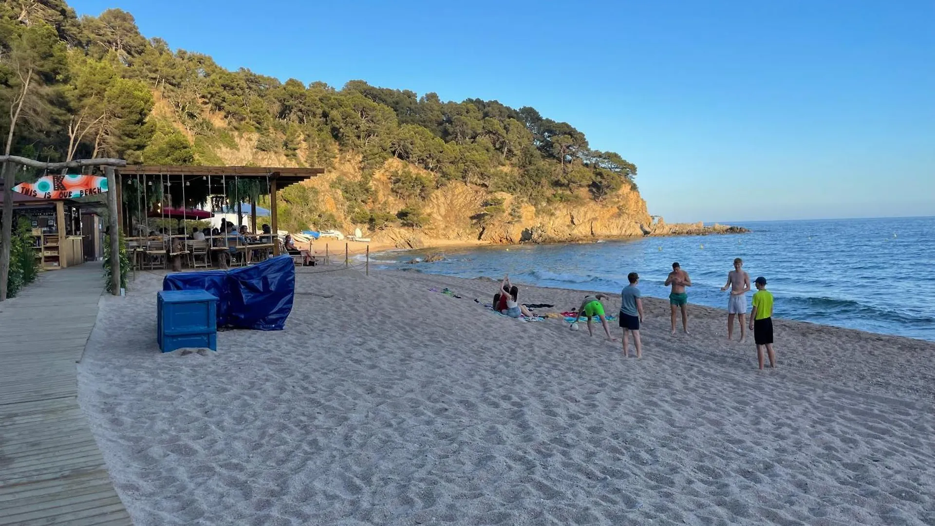 Daire Pinzon, Gezellige Familievilla Met Groot Zwembad. Lloret de Mar
