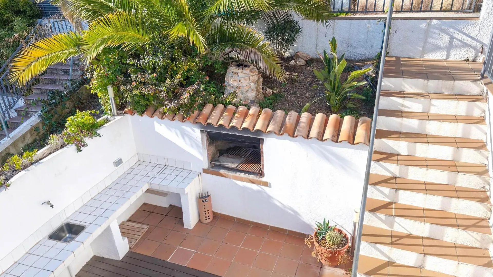 Apartment Pinzon, Gezellige Familievilla Met Groot Zwembad. Lloret de Mar Spain