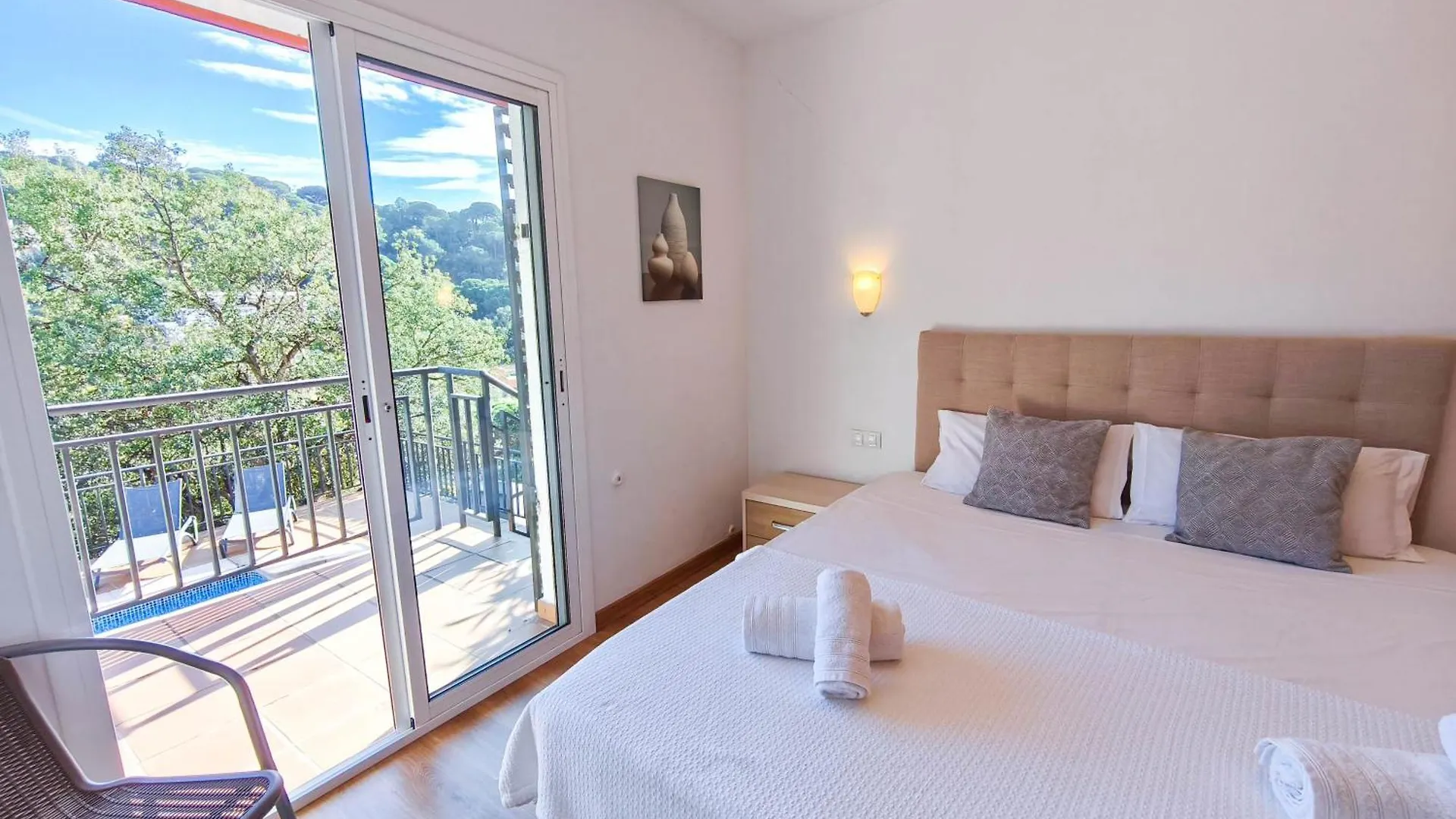 Pinzon, Gezellige Familievilla Met Groot Zwembad. Lloret de Mar