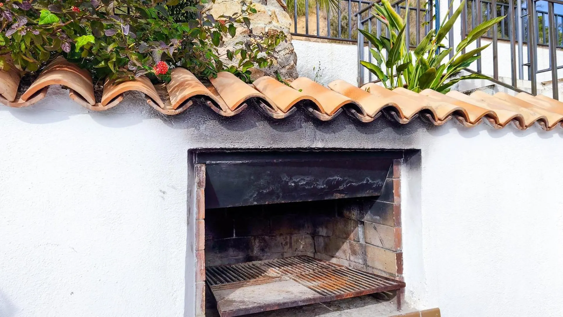 Pinzon, Gezellige Familievilla Met Groot Zwembad. Lloret de Mar Apartmán